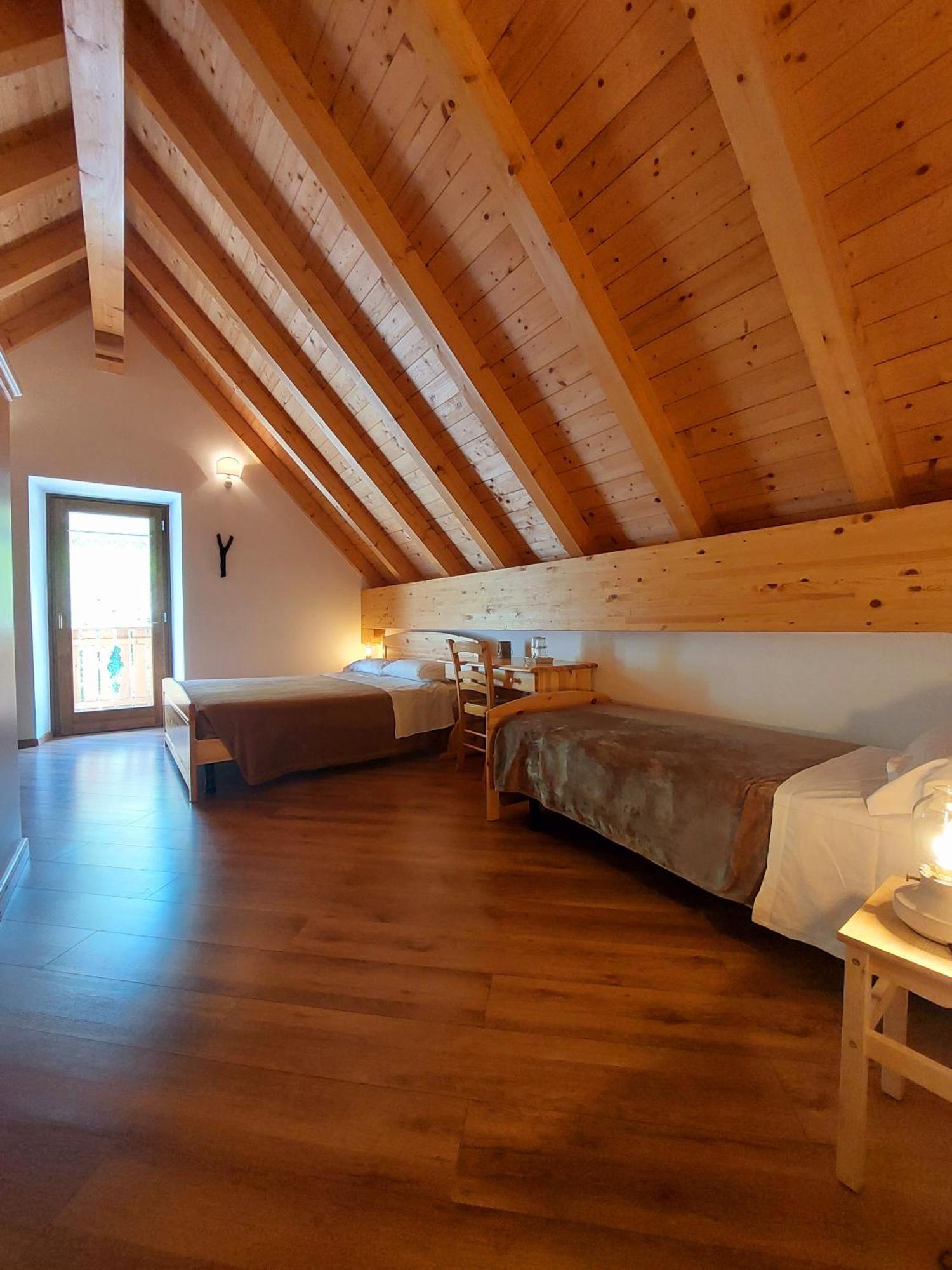 Rifugio Fornas Hotel Толмецо Стая снимка